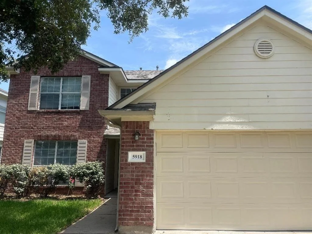 Photo of 5918 Fergis Drive