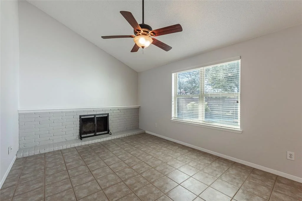 Photo of 2302 Parkview Drive
