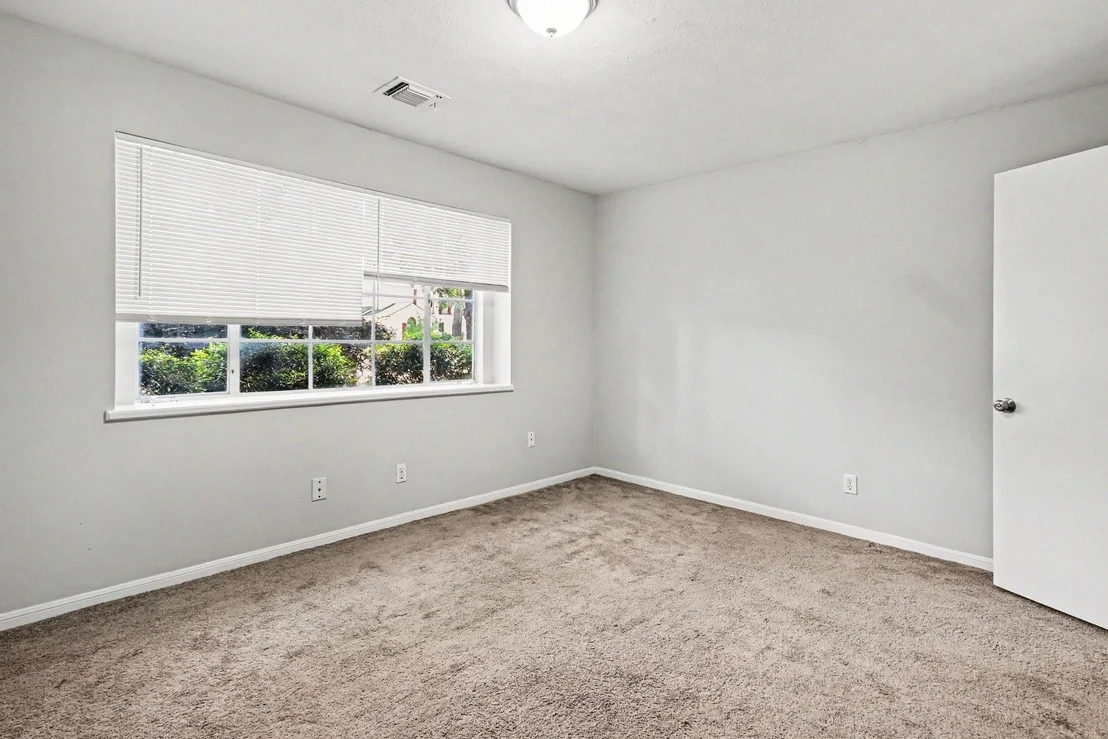 Photo of 5918 Pine Arbor Drive