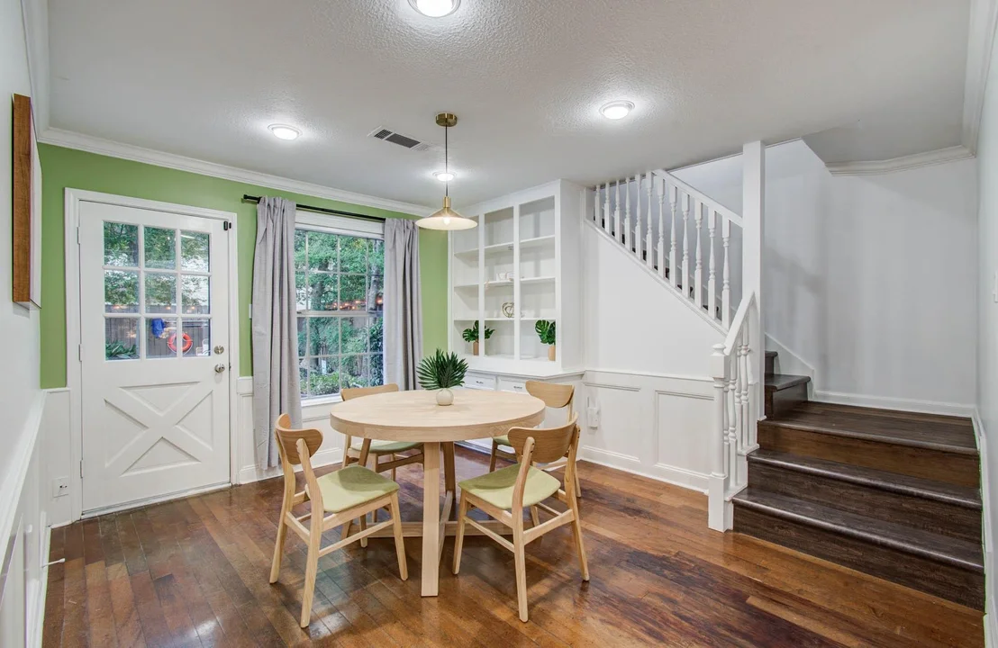 Photo of 5135 Westerham Place