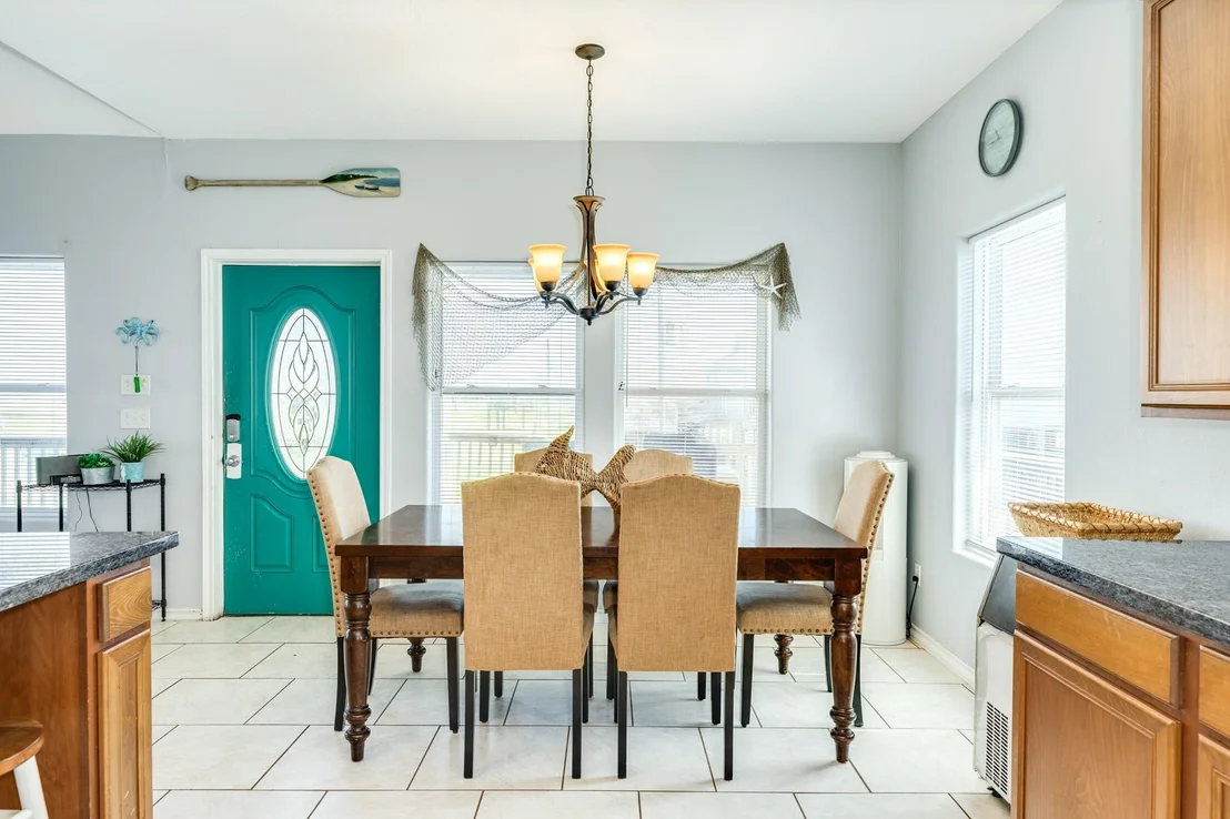 Photo of 119 Bay Avenue