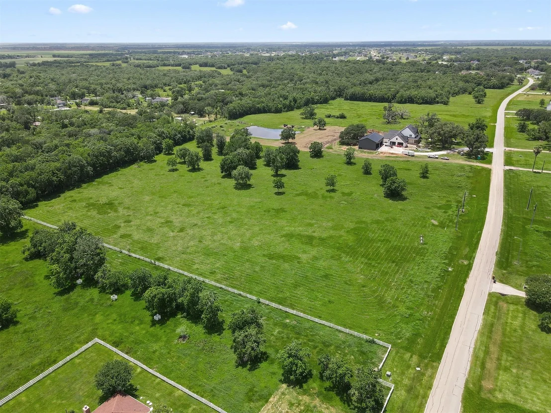 Photo of 16403 Sun Valley Lane