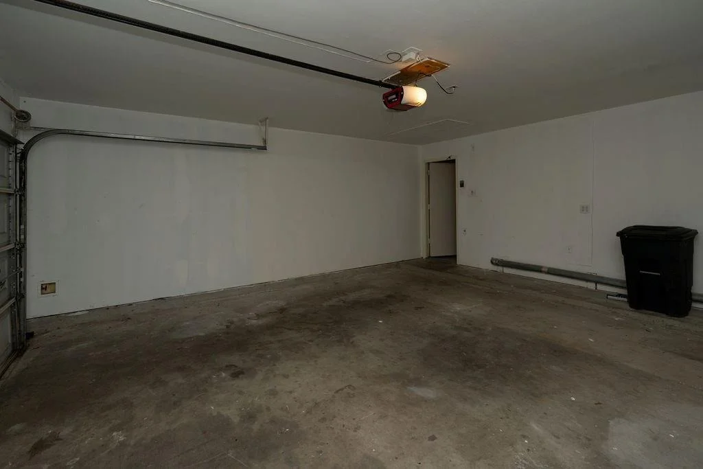 Photo of 9926 Goldenglade Drive