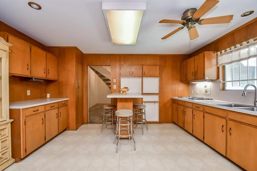 Photo of 1125 Jackson Boulevard