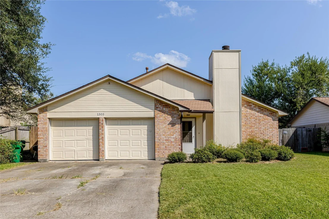 Photo of 1305 Glenview Ln