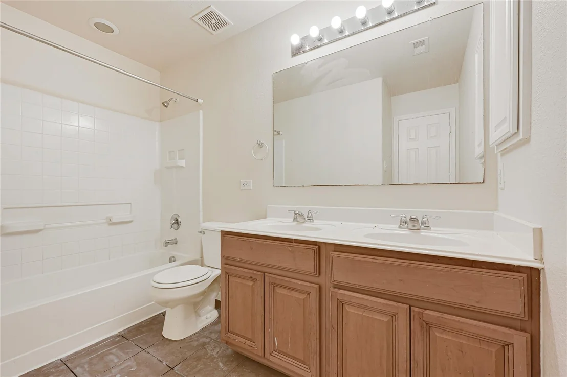 Photo of 11610 Wingborne Lane