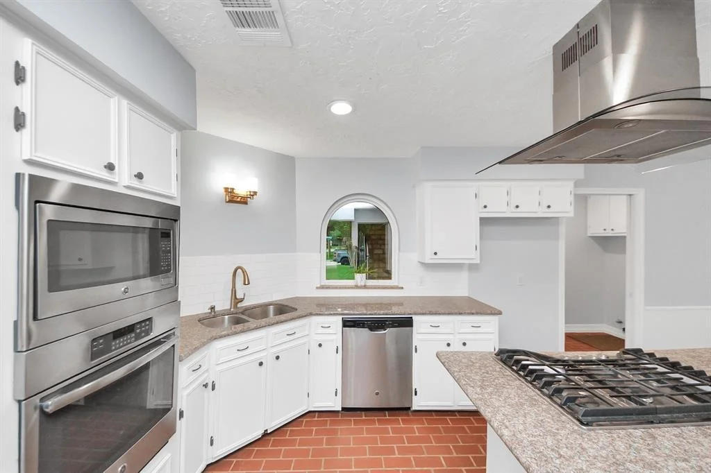 Photo of 1415 Kempsford Drive
