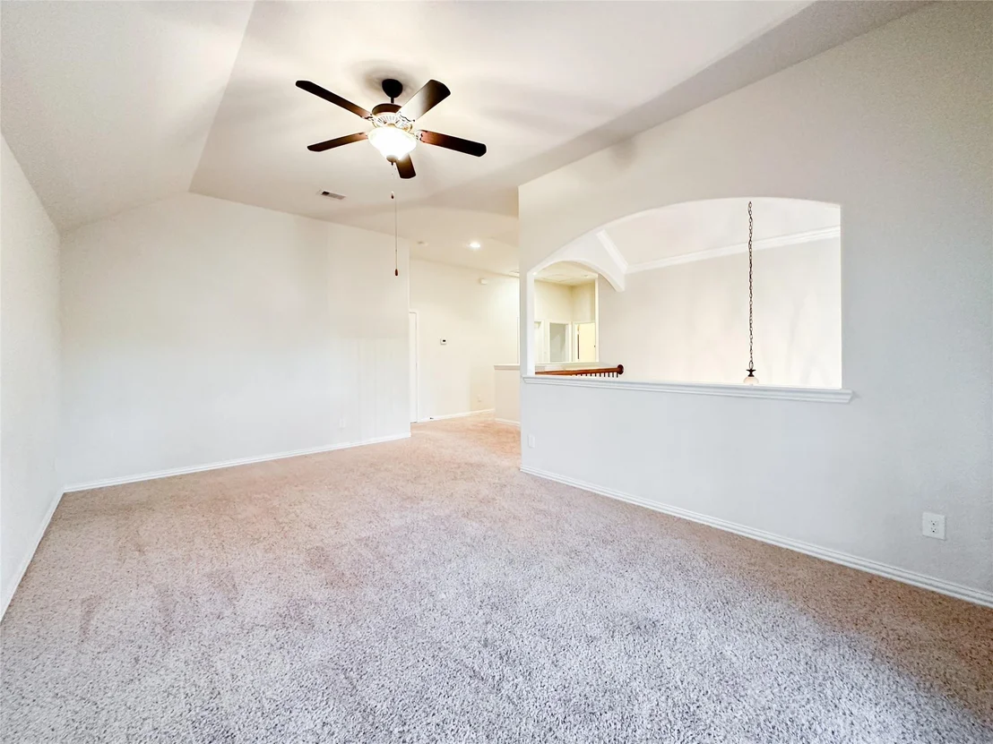 Photo of 110 S Sawbridge Circle