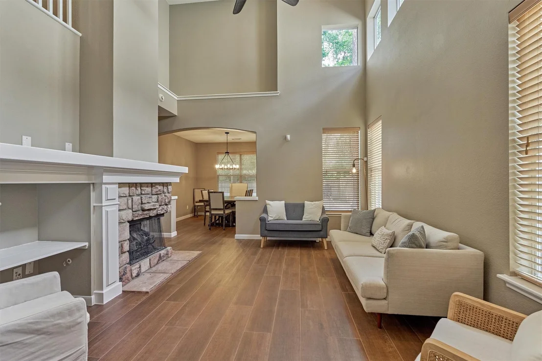 Photo of 93 N Apple Springs Circle