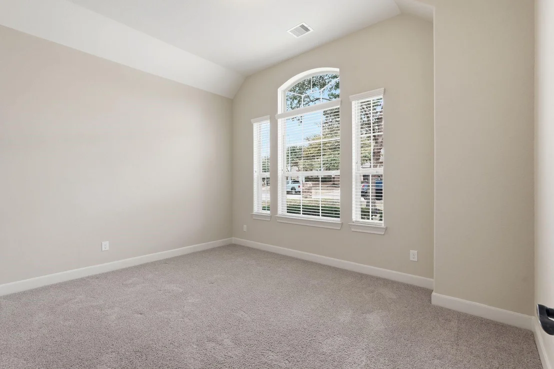 Photo of 4835 Bayou St John