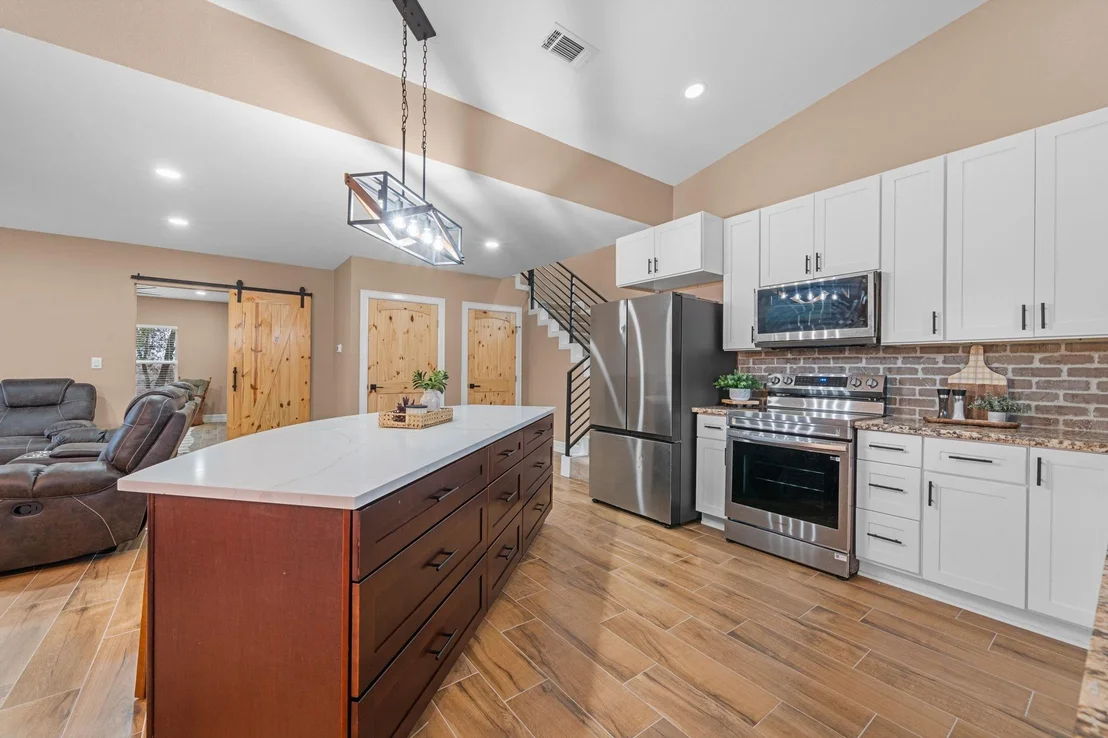 Photo of 4011 County Road 219