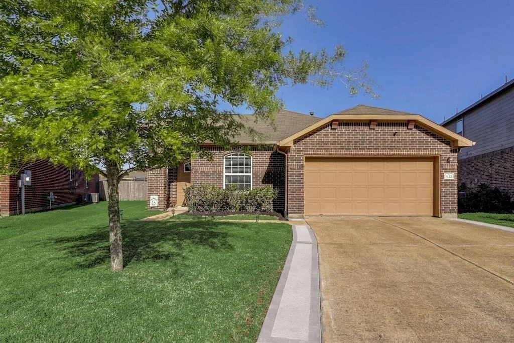 Photo of 3122 Lodgemist Lane