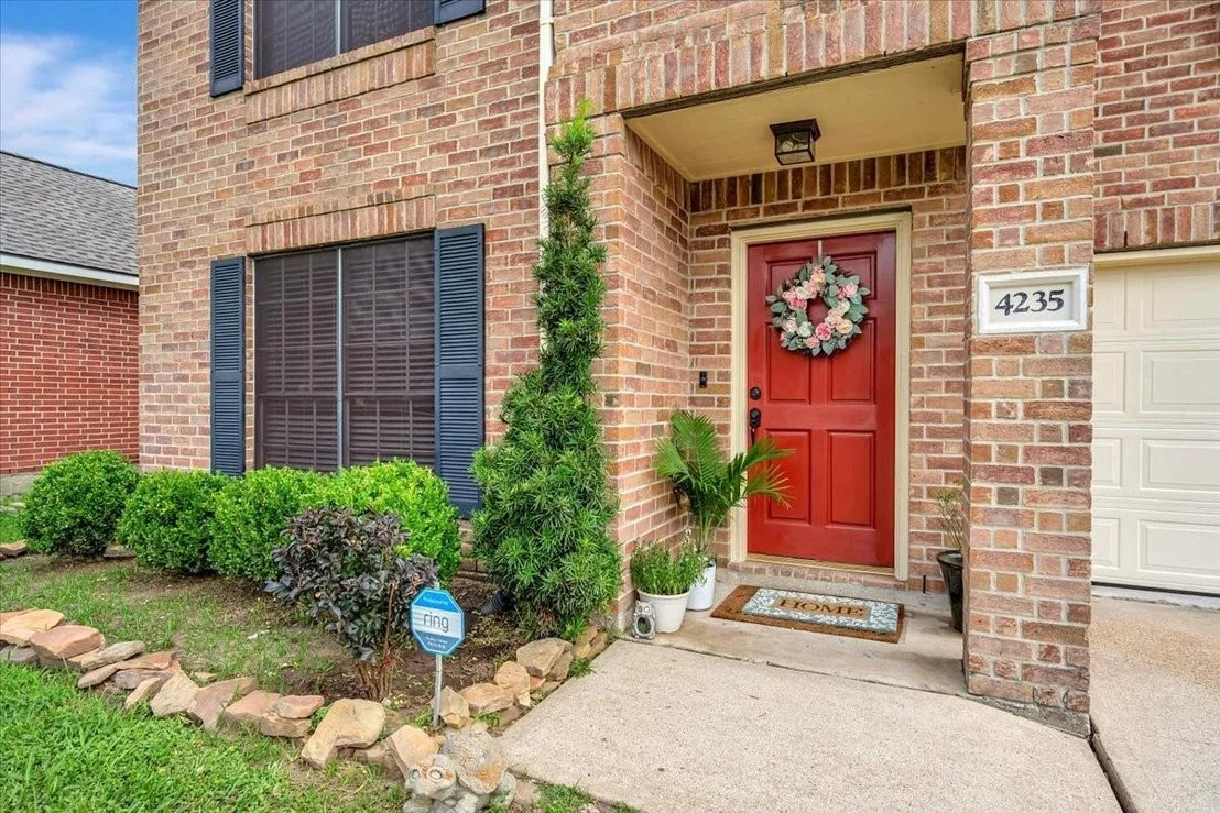 Photo of 4235 Park Ridge Drive