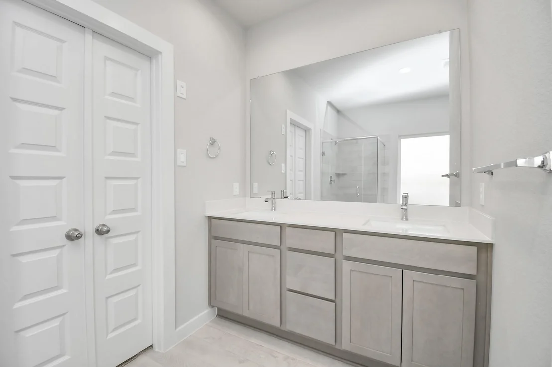 Photo of 15011 Royal Leaf Drive
