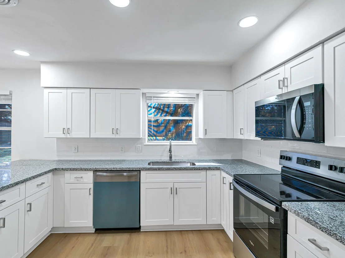 Photo of 5619 Effingham Drive