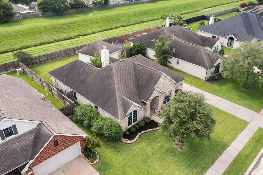 Photo of 18634 Summercliff Lane