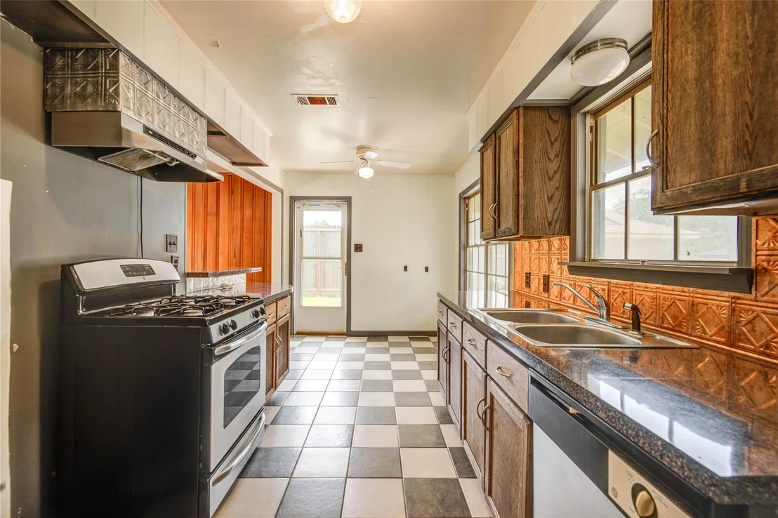 Photo of 4753 Redstart Street