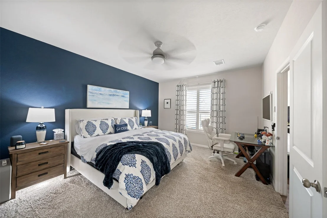 Photo of 1300 Kingsgate