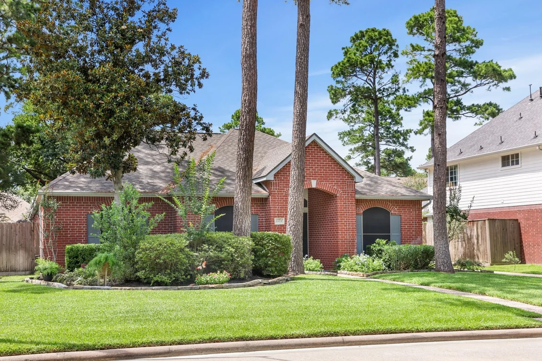 Photo of 8806 Memorial Creek Drive