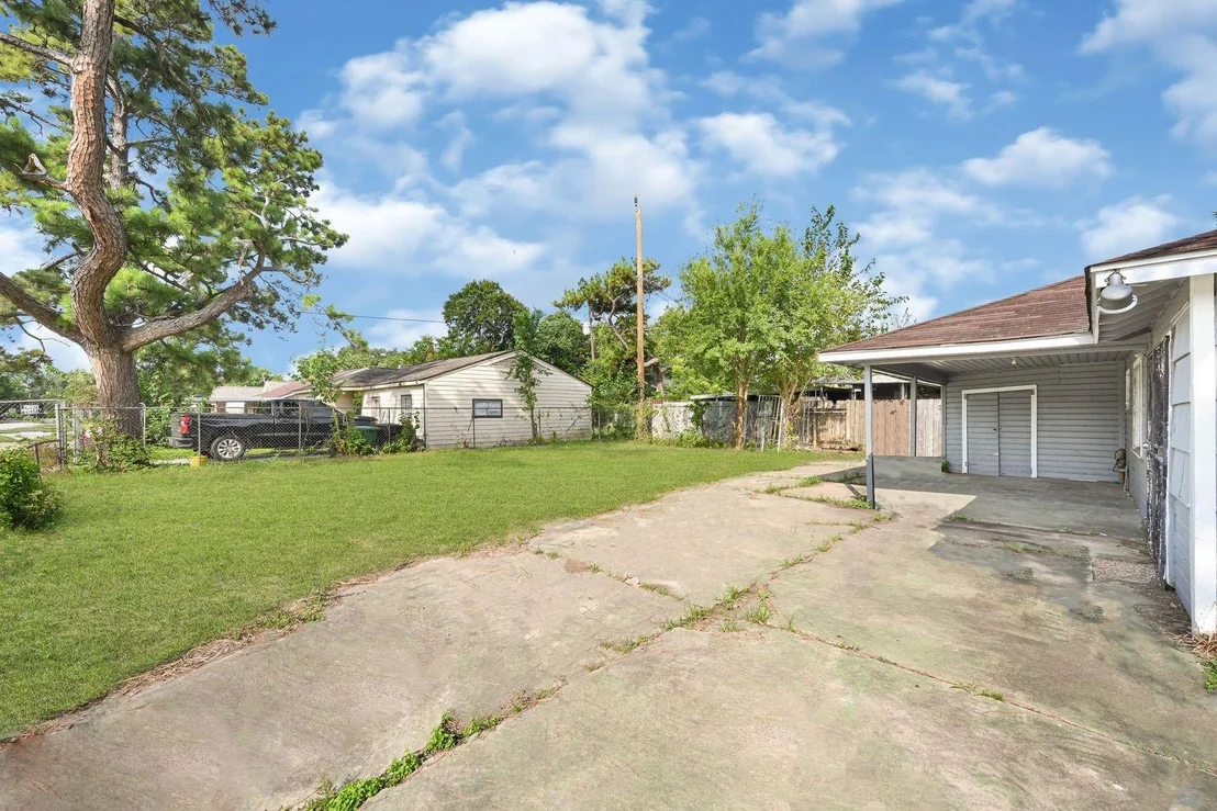 Photo of 3910 Ward Street