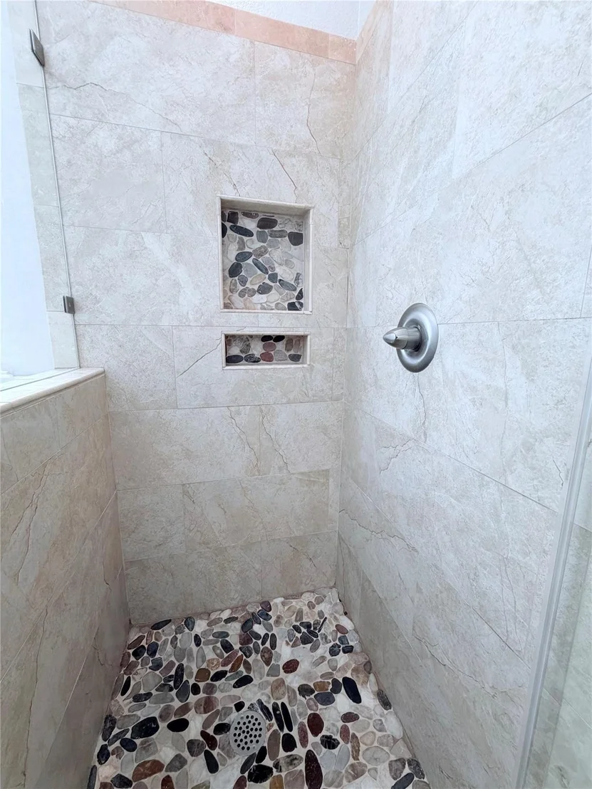 Photo of 1721 Round Oak Lane