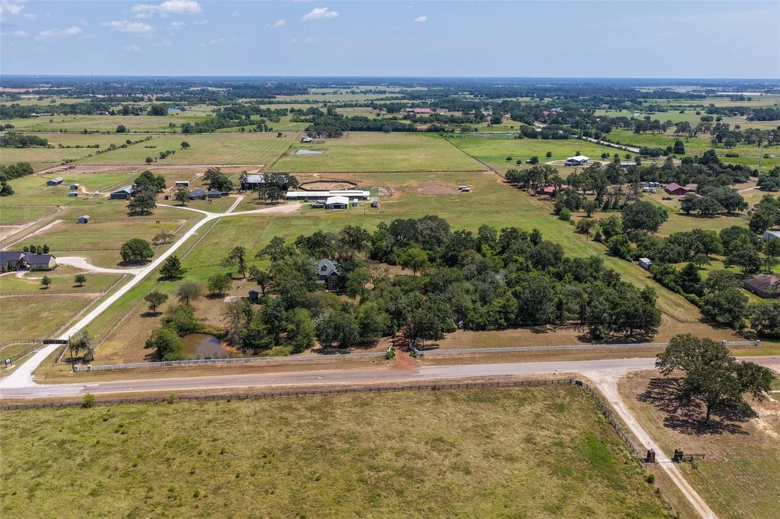 Photo of 25948 Nelson Road