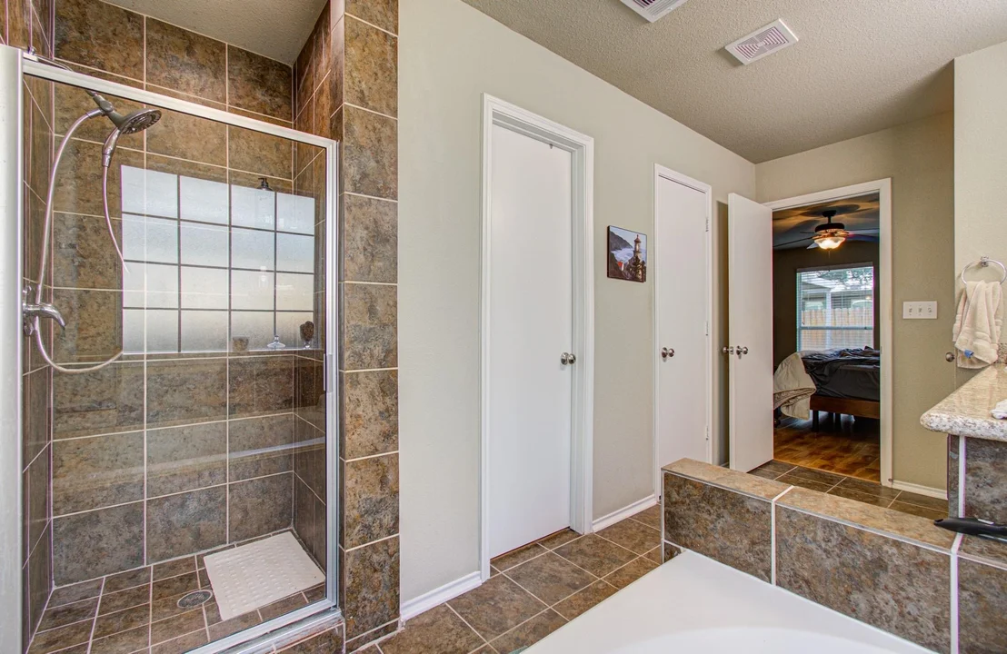 Photo of 957 Oak Terrace Drive