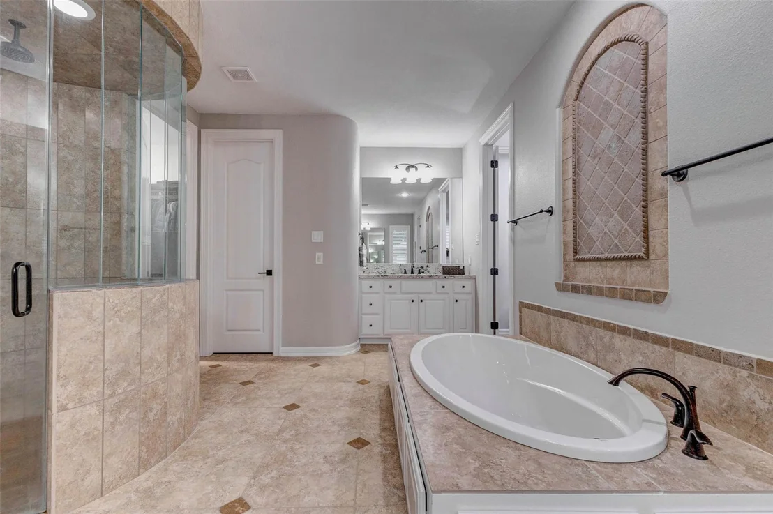 Photo of 4310 Oxbow Circle E