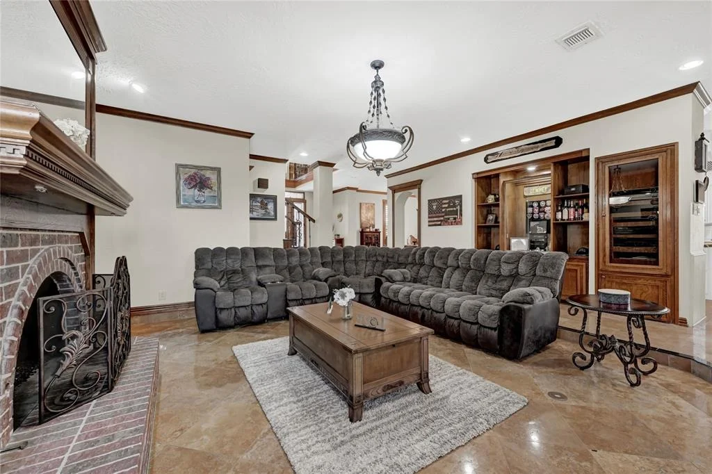 Photo of 6834 Cedar Point Drive