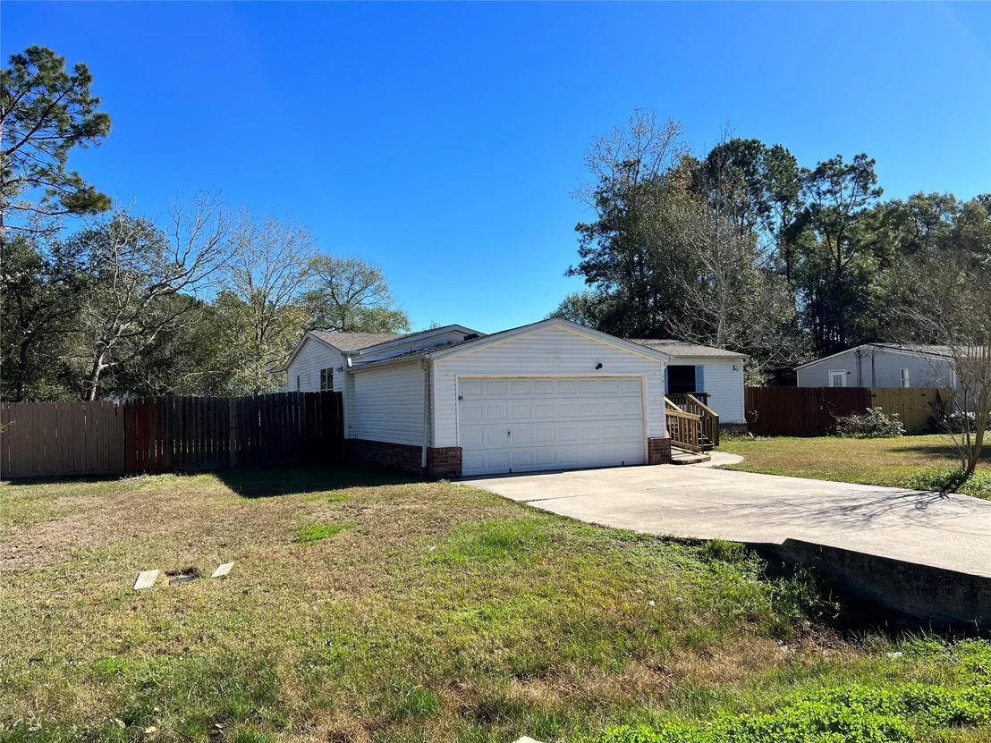 Photo of 16105 Lone Star Ranch Drive
