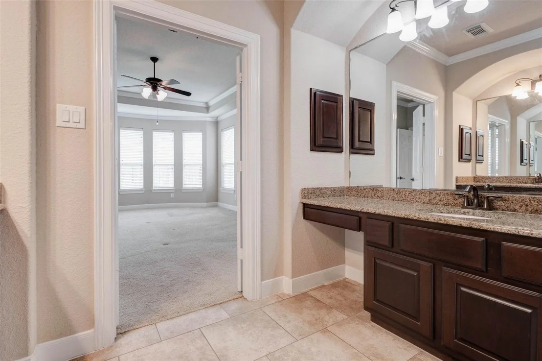 Photo of 9410 Lily Glen Lane