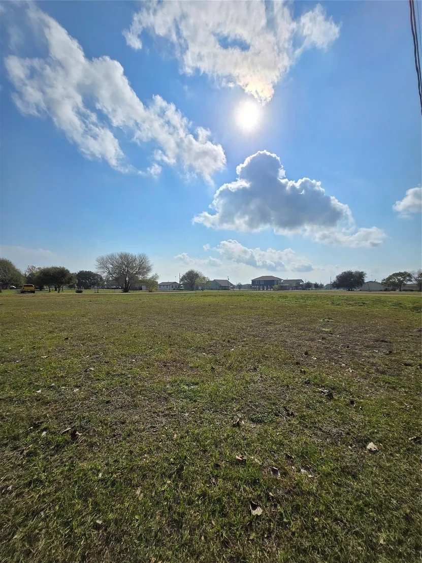 Photo of Lot 1038 Calumet Drive