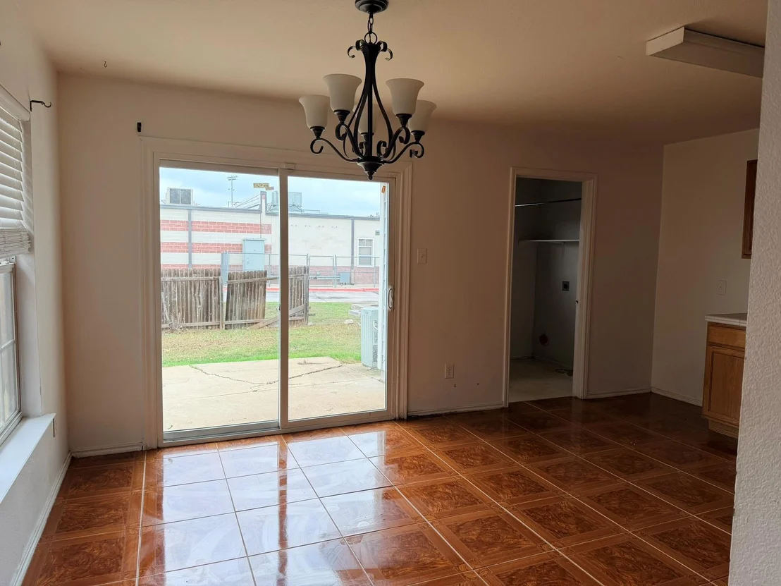 Photo of 13124 Dearbonne Drive