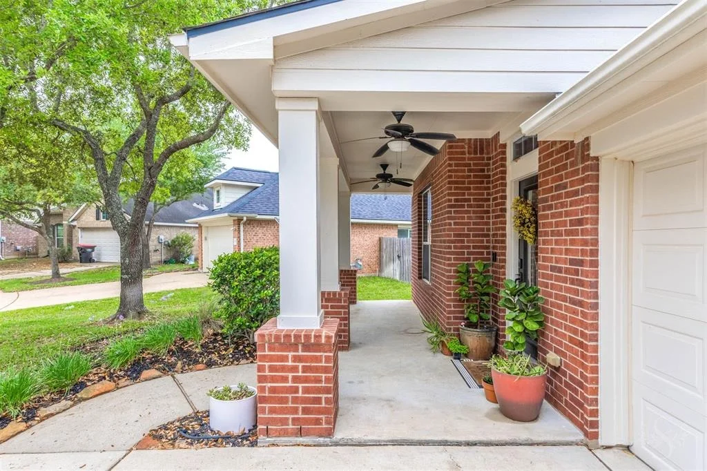 Photo of 28246 Sweet Oak Lane