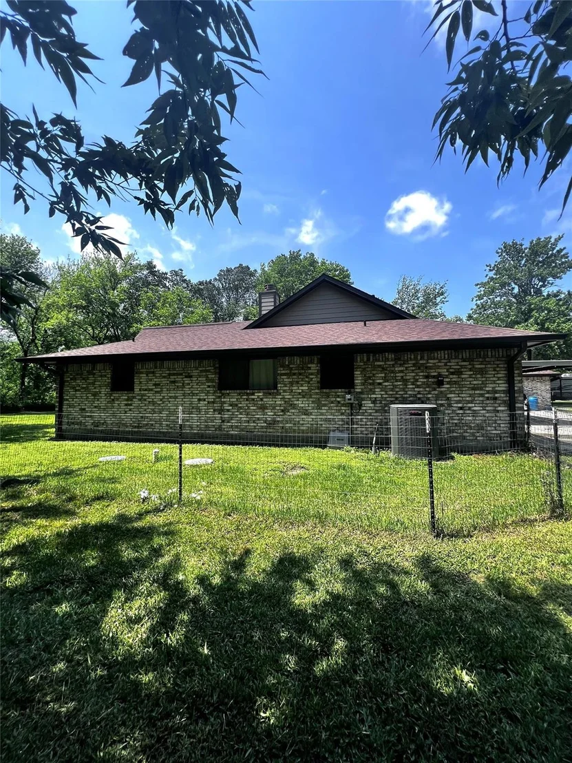 Photo of 4335 Harvey Road