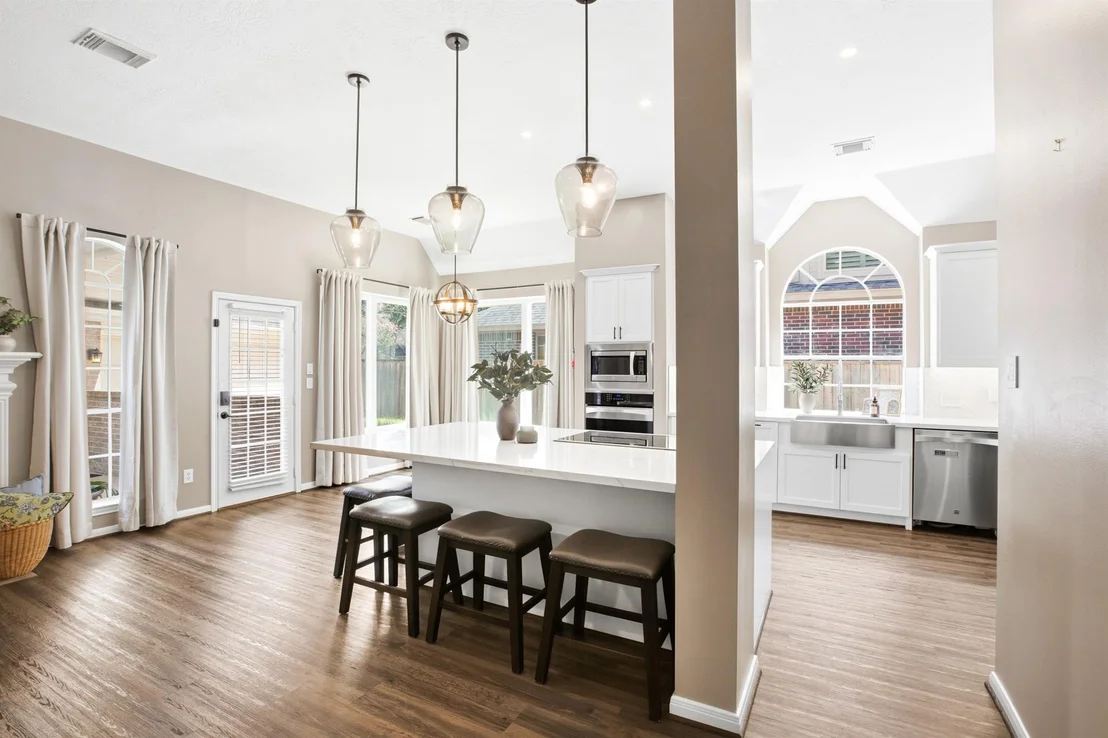 Photo of 1127 Glendale Drive