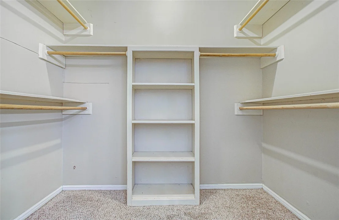 Photo of 8103 Oak Moss Drive