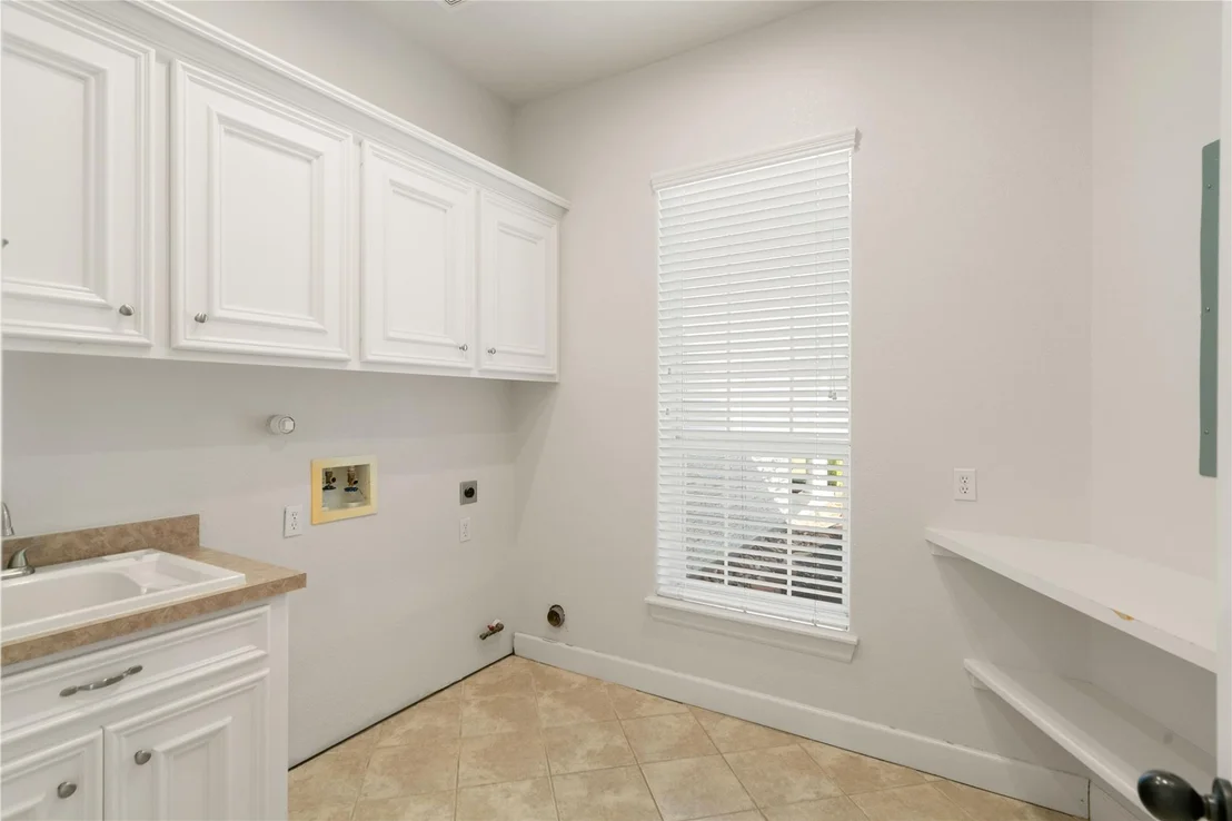 Photo of 28930 Reserve Bend Drive