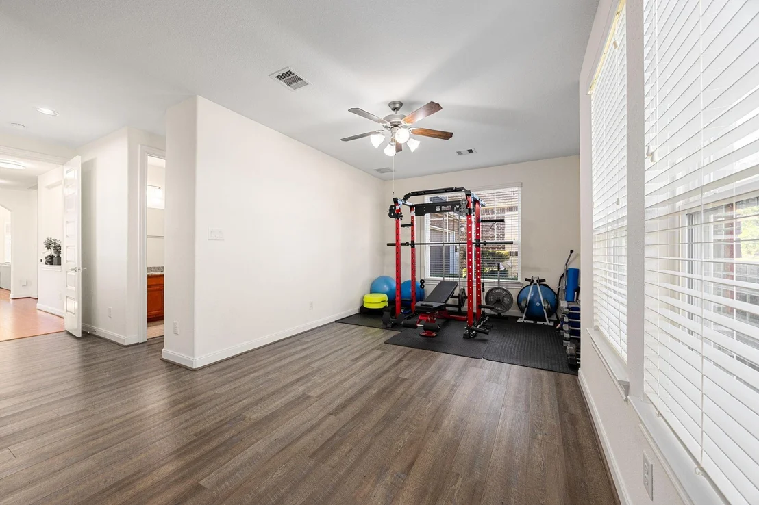 Photo of 5003 Harvest Knoll Drive