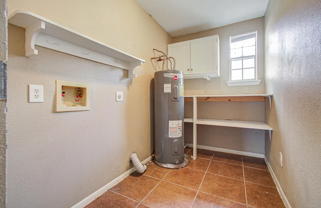 Photo of 6218 Forestgate Drive