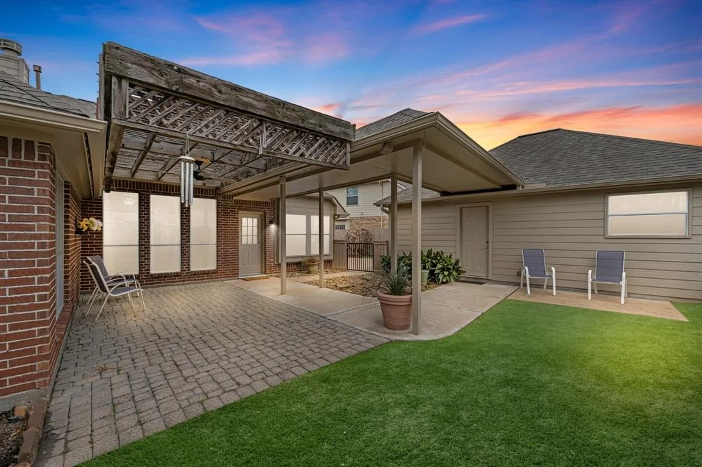 Photo of 15806 Spring Trail