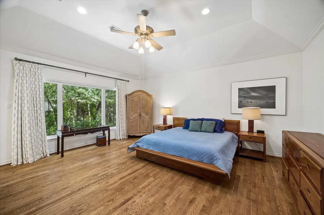 Photo of 231 Sugarberry Circle