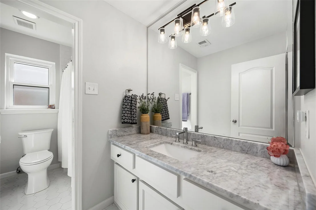 Photo of 14511 Chadbourne Drive