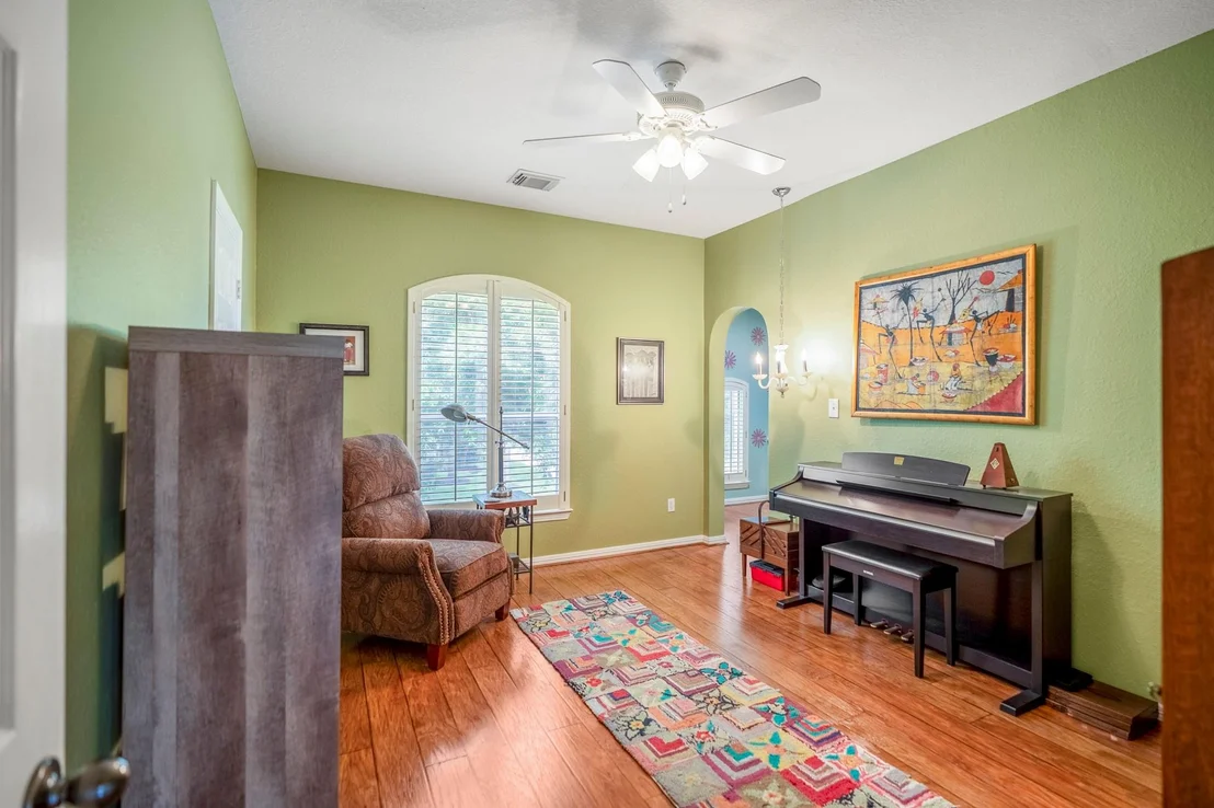 Photo of 1438 Hatchmere Place