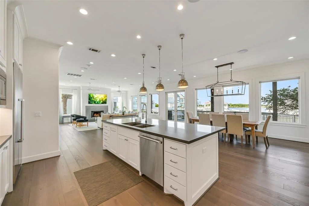 Photo of 3307 Eckert Drive