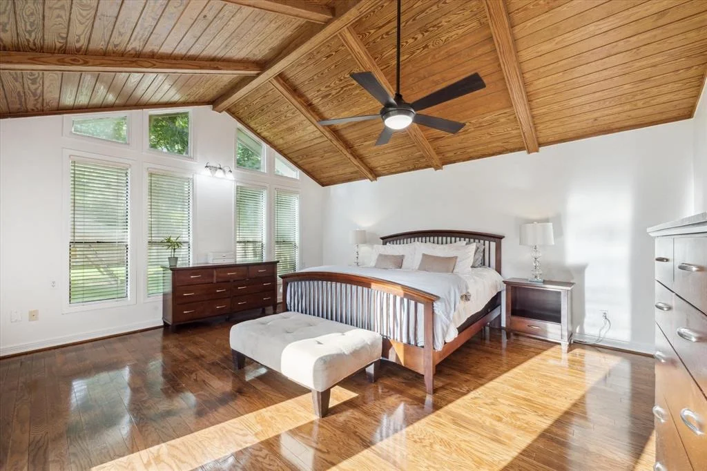 Photo of 303 Bayou View Drive