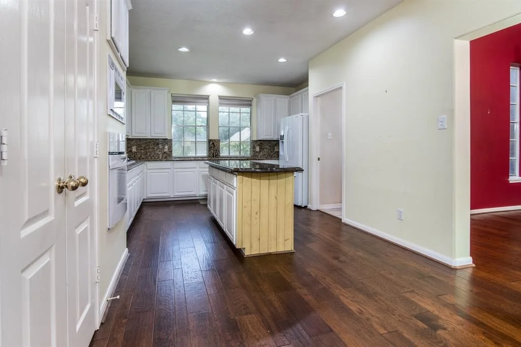 Photo of 11807 Regency Forest Drive