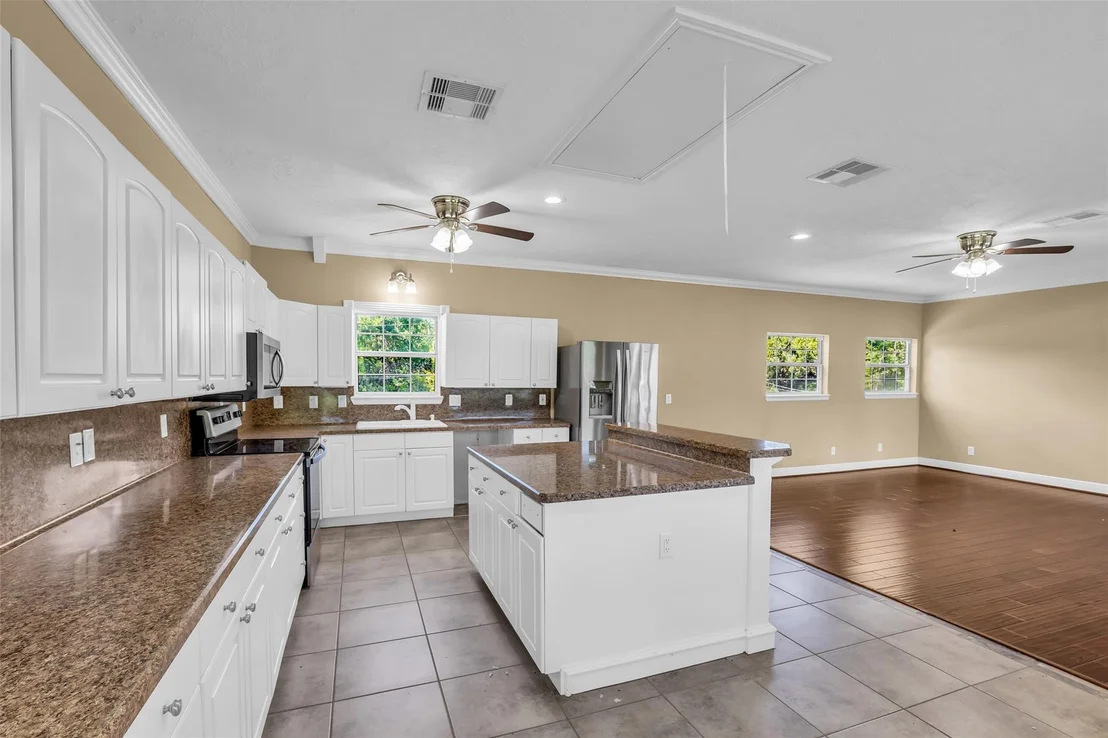 Photo of 29015 Commons Oaks Drive