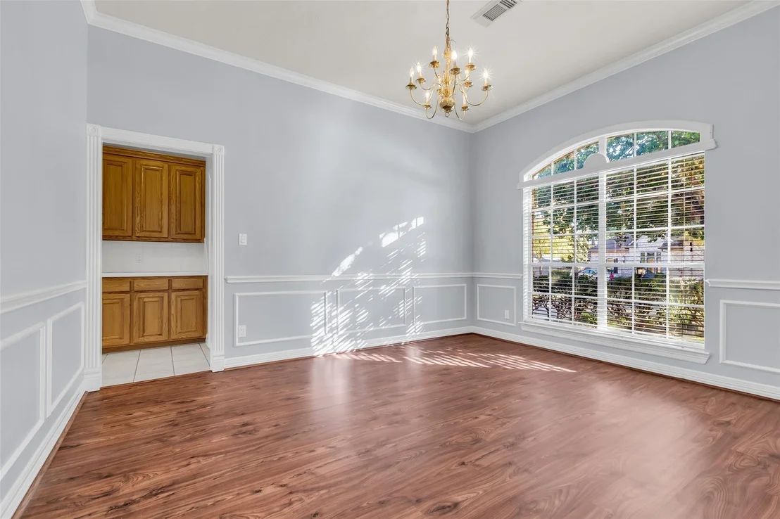 Photo of 35 W Pines Drive