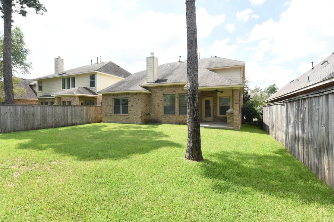 Photo of 118 E Lasting Spring Circle
